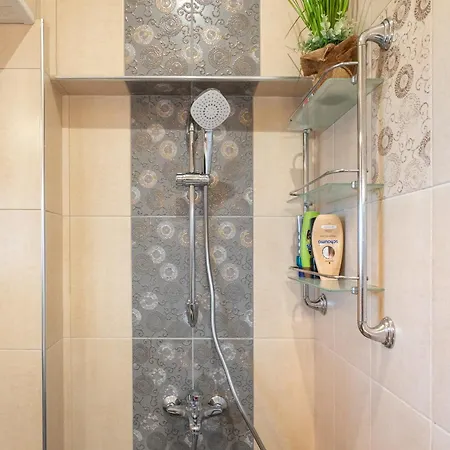 Subway Apartament